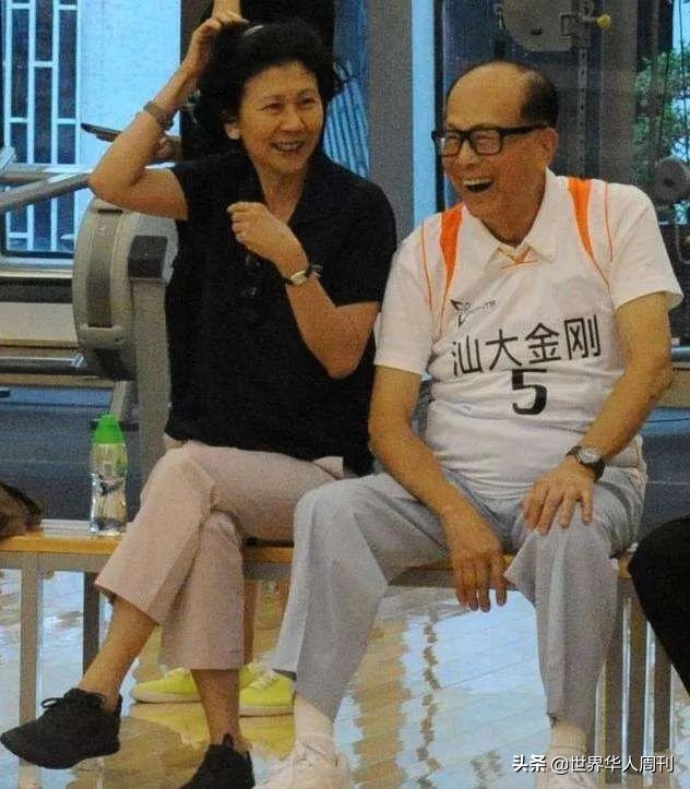 香港富豪原配之死,香港豪门最悲惨原配