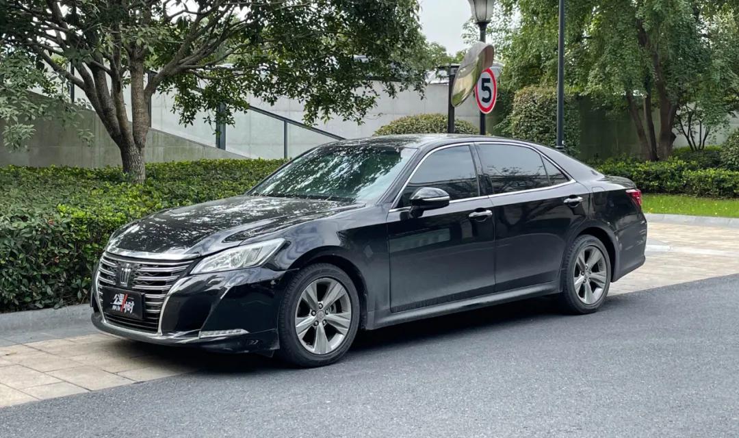 如果当年,你买了皇冠的话…