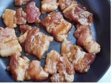 用平底锅做烤肉的方法,在家怎么用平底锅烤肉