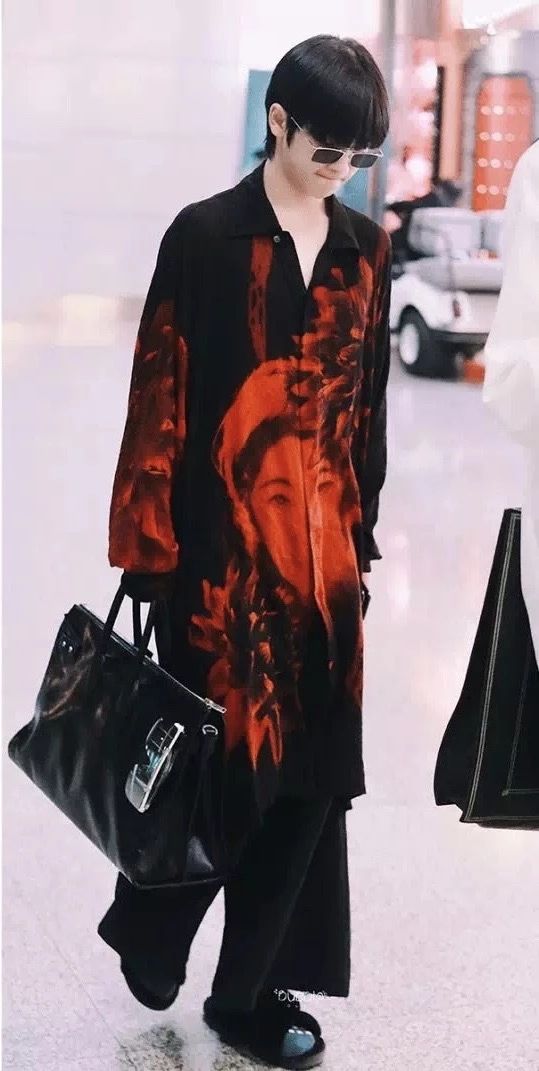 周震南被吓到,看周震南reaction反应