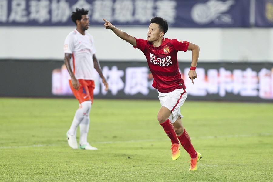 邹正加盟恒大队,邹正国家队集锦