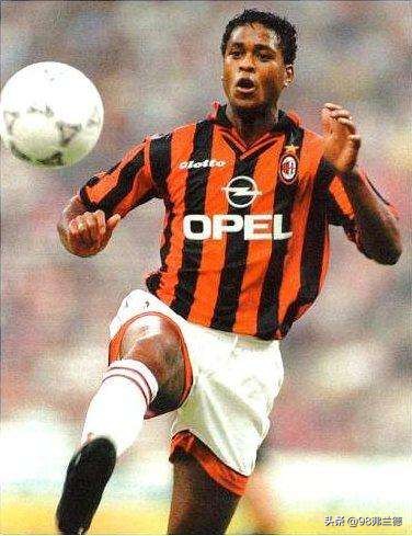 克鲁伊维特天下足球,142克鲁伊维特