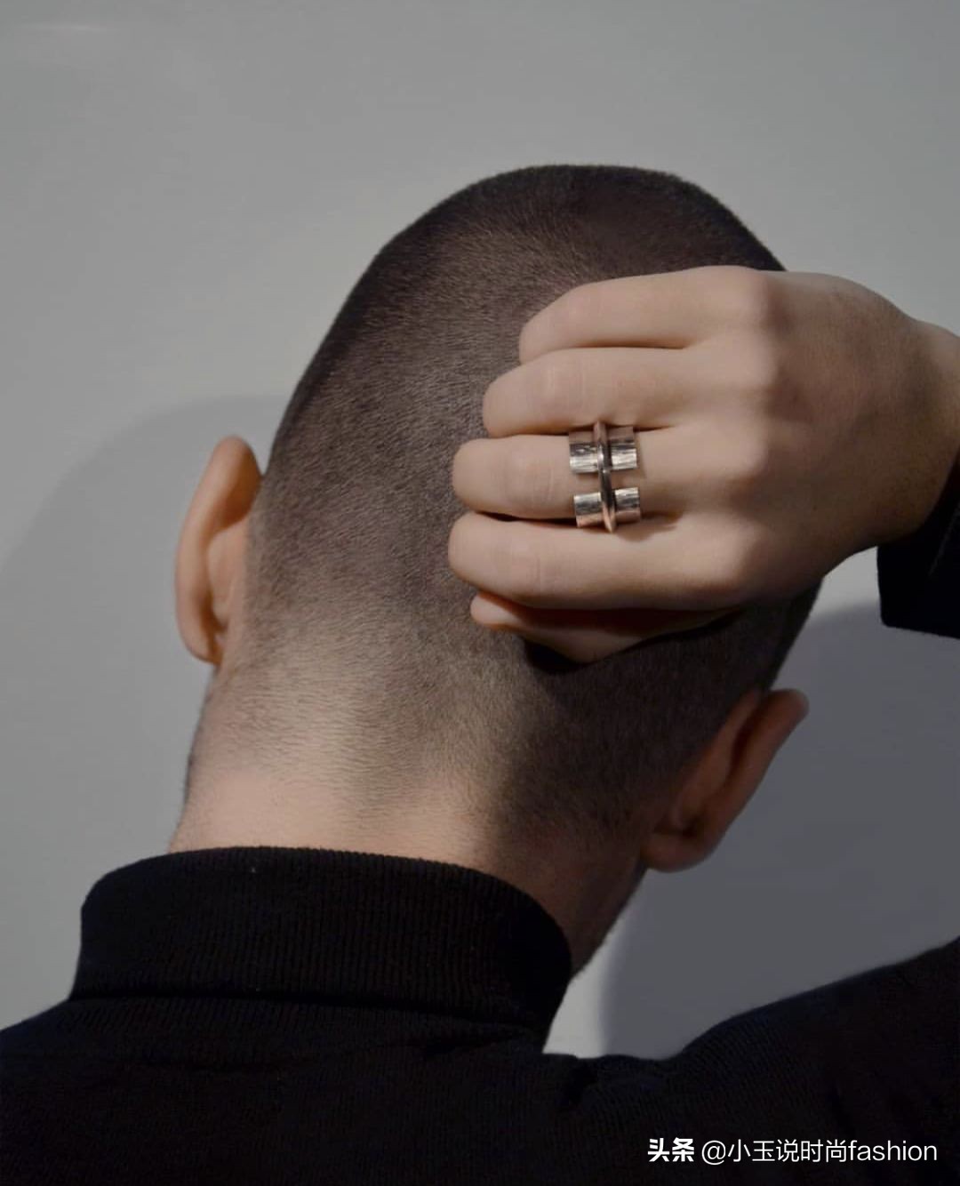 戒指男女戴法和意义十个手指,男女戒指的正确戴法图解