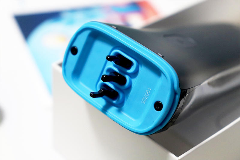 致敬博朗，三刀头柔和利落：须眉灵动3往复式剃须刀体验