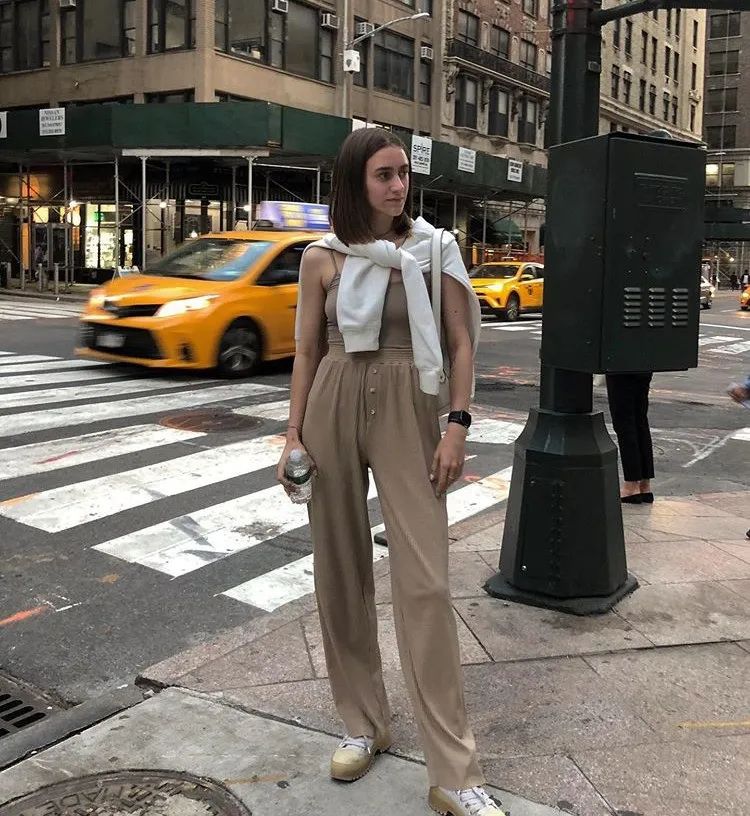 中性风酷帅女生穿搭,民国中性风穿搭