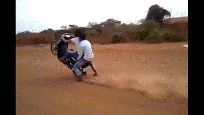 GIF搞笑动态图，各种人物搞笑图片大全