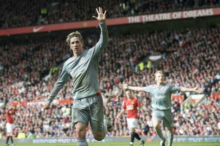 杰拉德和阿隆索的惊世一吻图片,杰拉德亲吻阿隆索