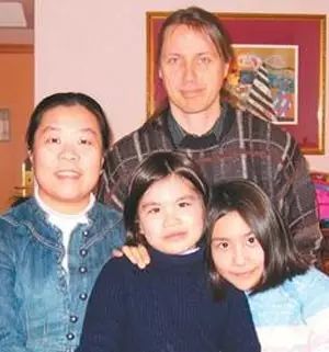 4岁写作，13岁出书怼总统，14岁与霍金同台，这个孩子让人叹服