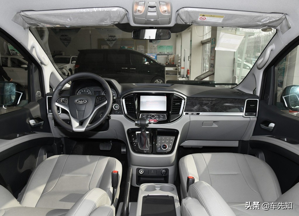 高品质商务mpv瑞风m4国六到店,商务接待选瑞风m4七座哪个版本