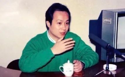 罗京遗孀现状,罗京去世儿子随母改嫁富商