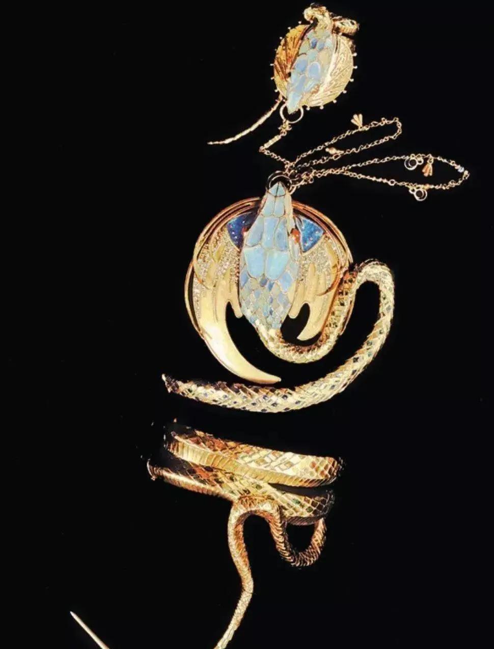 穆夏设计风格,阿尔丰斯·穆夏的设计风格