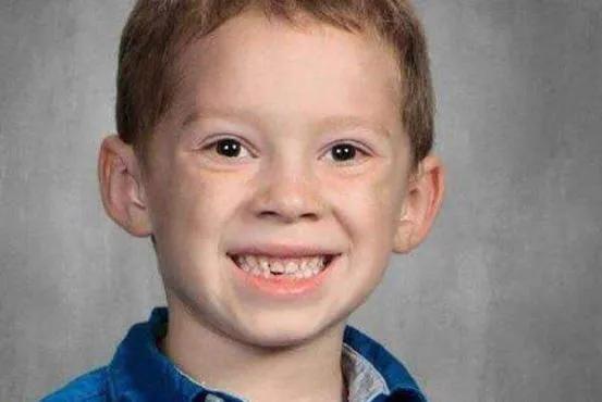 小马云被抛弃后现状,小马云遭解约