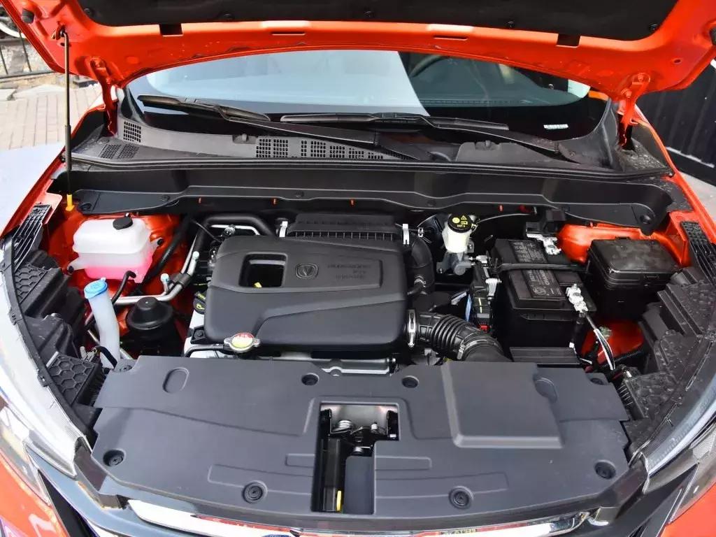 焕发生机,长安全新CS153月底上市,轴距加长