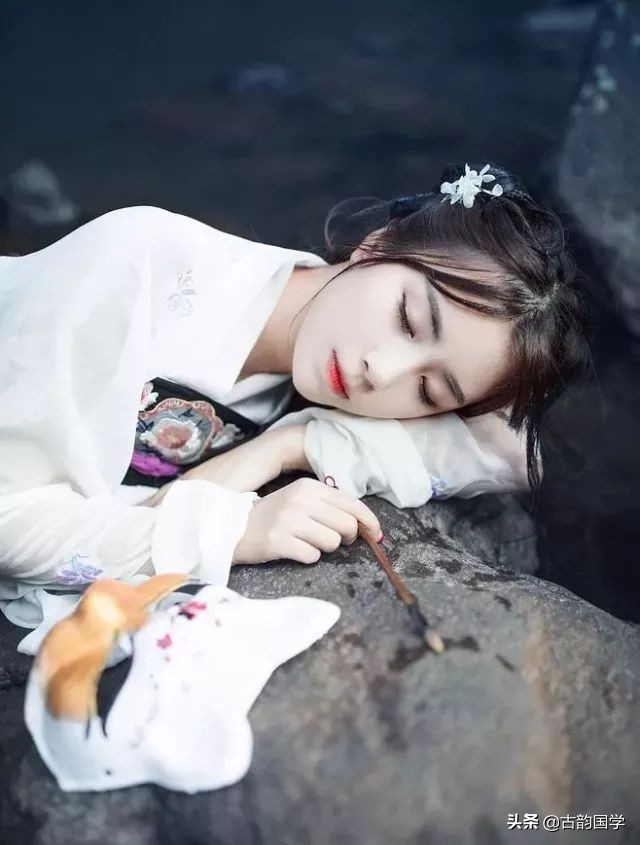 古代5位才女经典10句,古代的十大才女诗