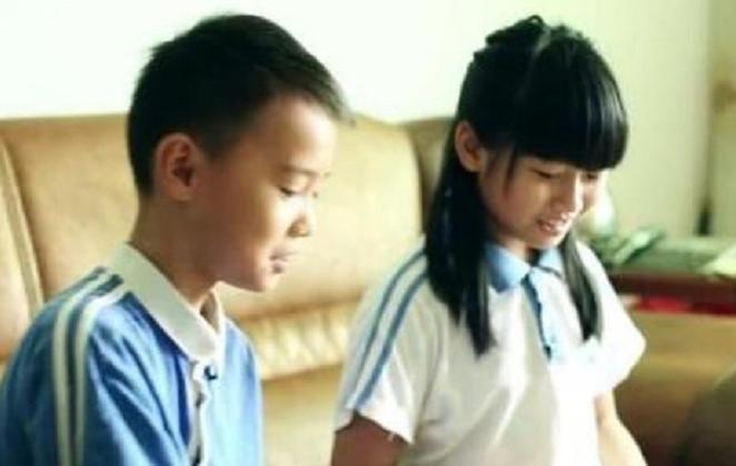 小学生建QQ群,聊天内容让人羞红脸,“无知”惹的祸父母要背锅