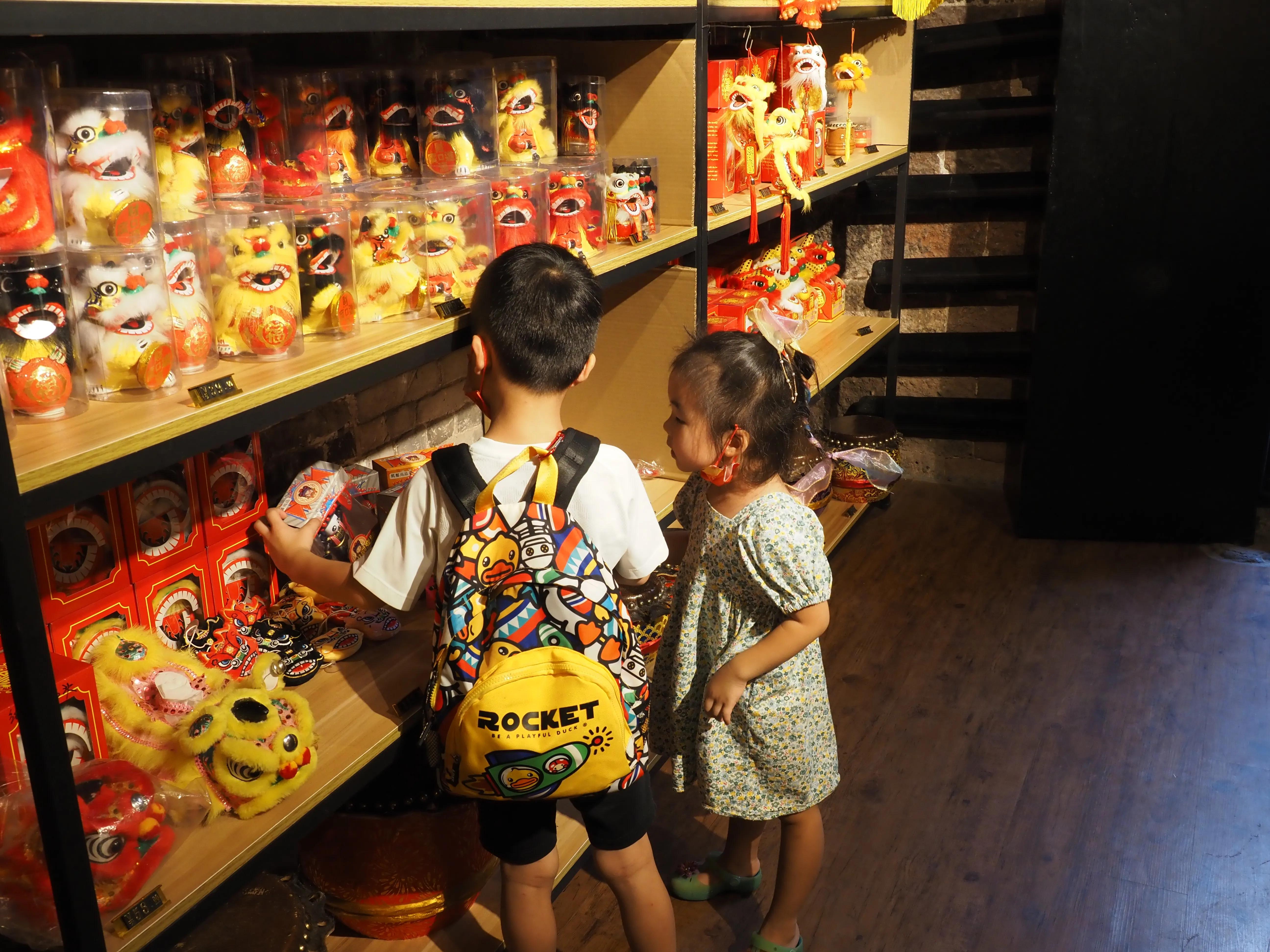 奥林巴斯停产m43镜头,奥林巴斯m43是全画幅吗