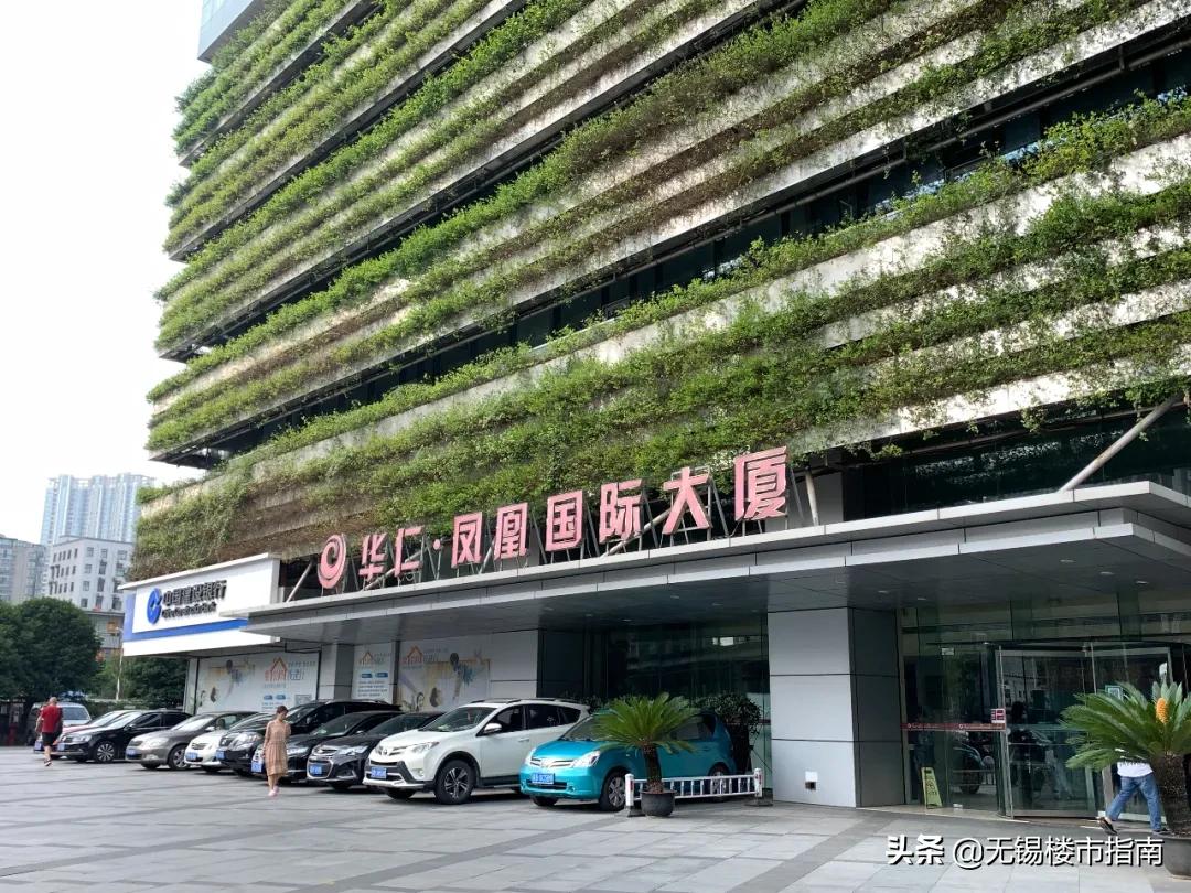 楼盘交付业主好评,交付10年小区