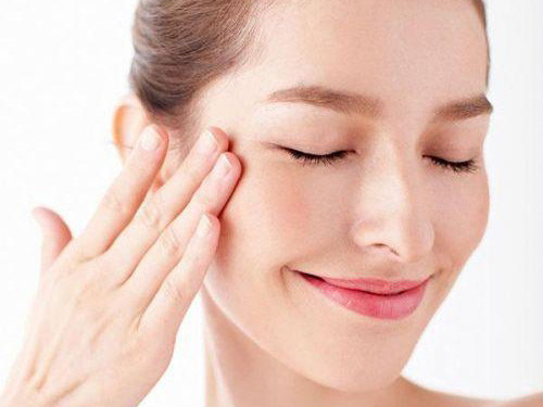 化妆水的作用及正确使用方法,化妆水有必要用好的吗