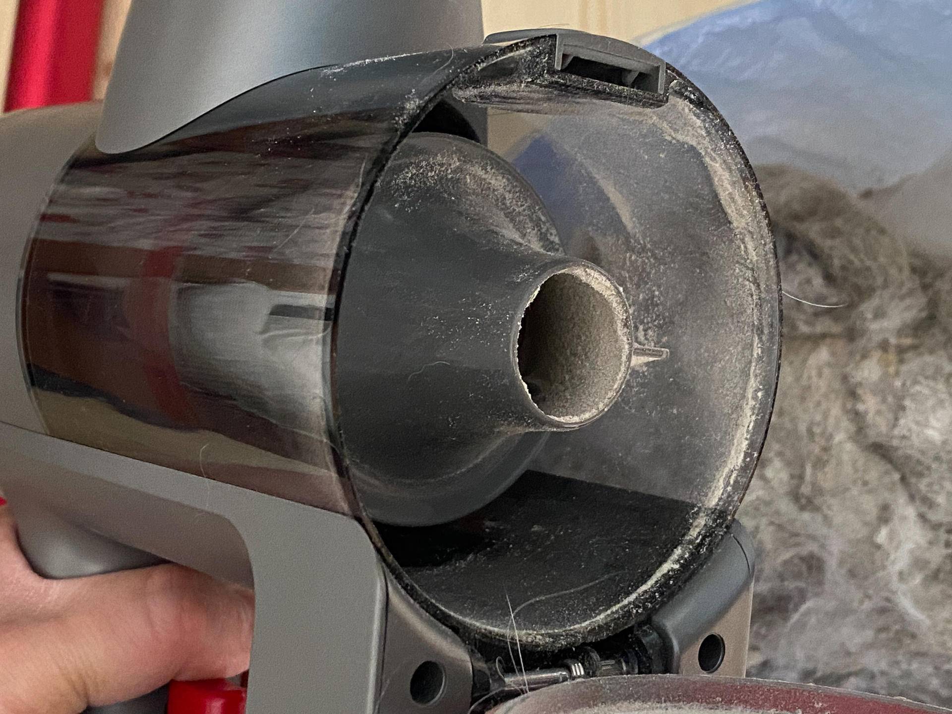 一人轻松扫全屋,娇小女生最爱用?顺造轻量手持吸尘器L1体验