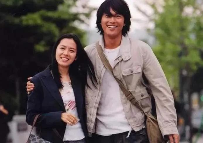 你相信会有一个人真的爱你吗,你还相信会有人爱你吗