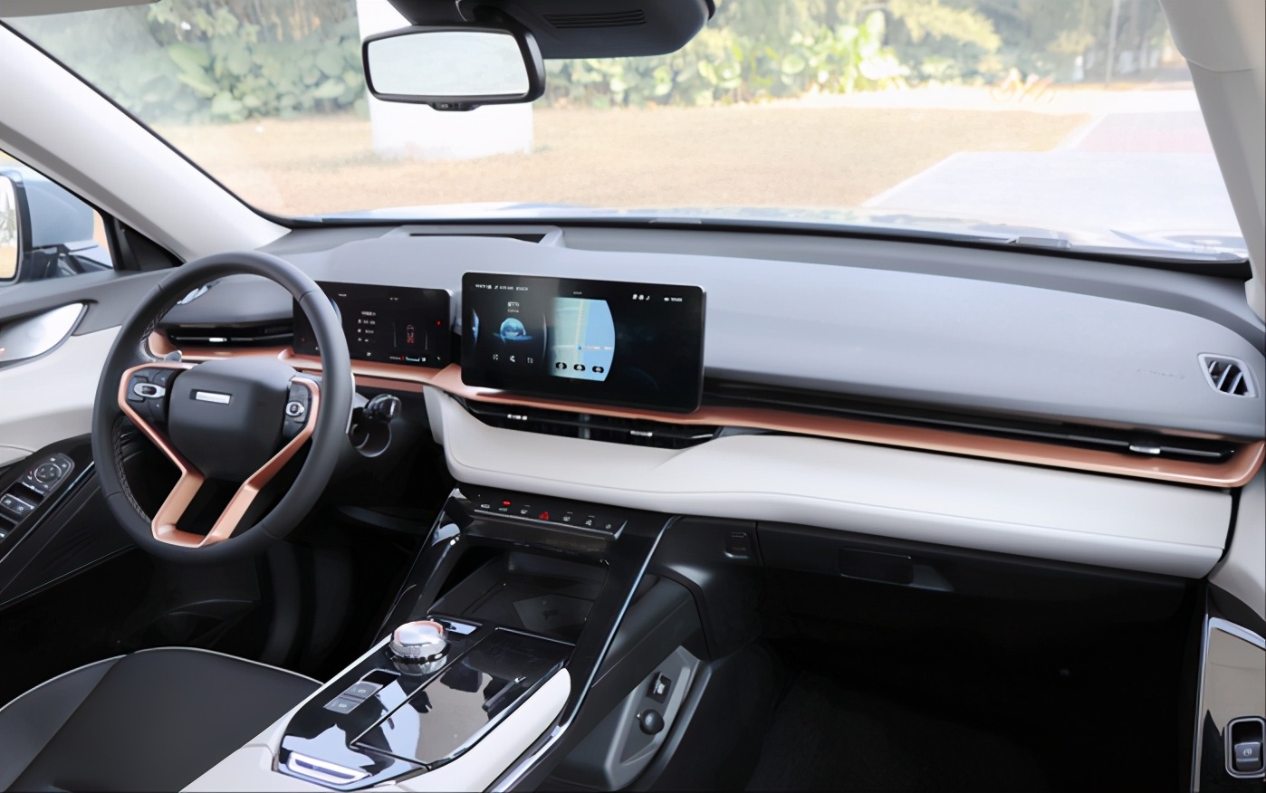 哈弗h6三代2.0t两驱max几种颜色,第三代哈弗h62.0t两驱顶配