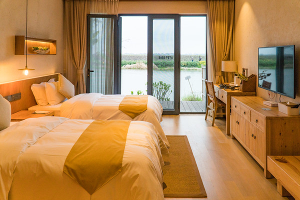 踏春赏花拍美景,踏春赏花逛湖