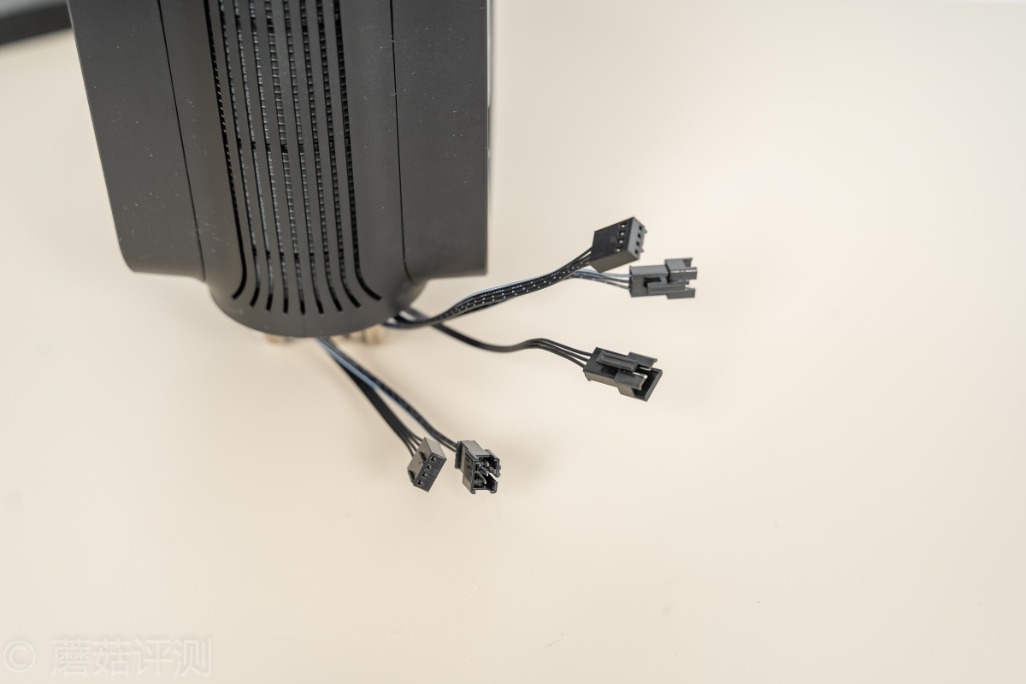 设计出色颜值高、超频三（PCCOOLER）东海逐鹿GI-D66A散热器评测