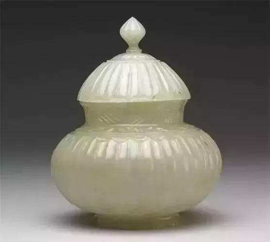 乾隆皇帝最值得收藏的十件玉器,乾隆对玉有多痴迷