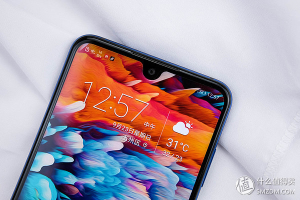 荣耀8xmax缺点和不足之处,荣耀8xmax上手体验不足