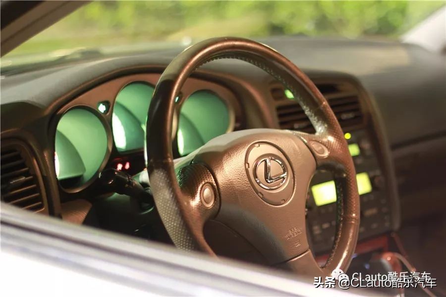 15年车龄gs300值得买吗,17款雷克萨斯gs300长期使用