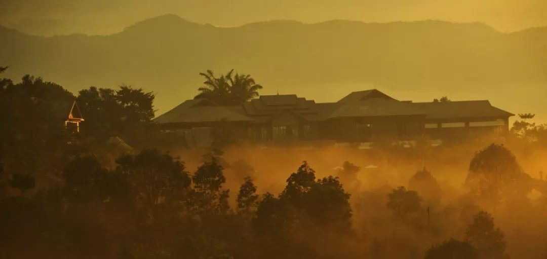 黄果树柏联温泉酒店是几星级酒店,黄果树柏联酒店在景区内怎么进去