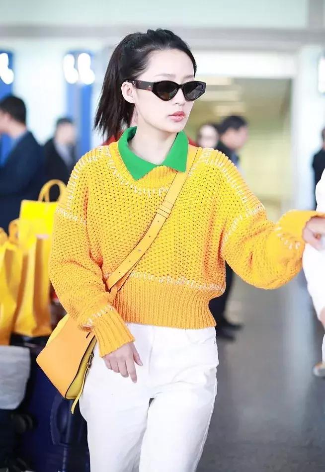 周冬雨的大胆穿搭,周冬雨正确穿搭