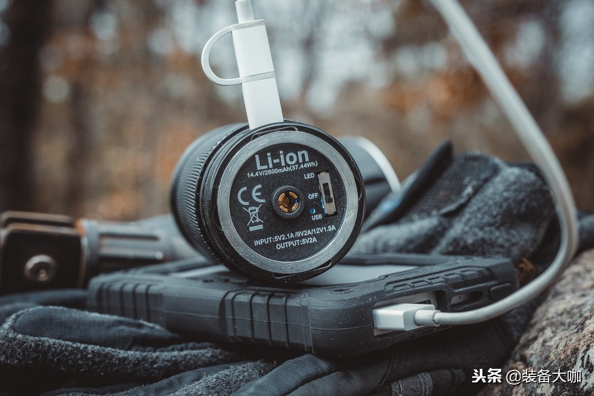 防身手电筒远射5000米,防身远射强光手电