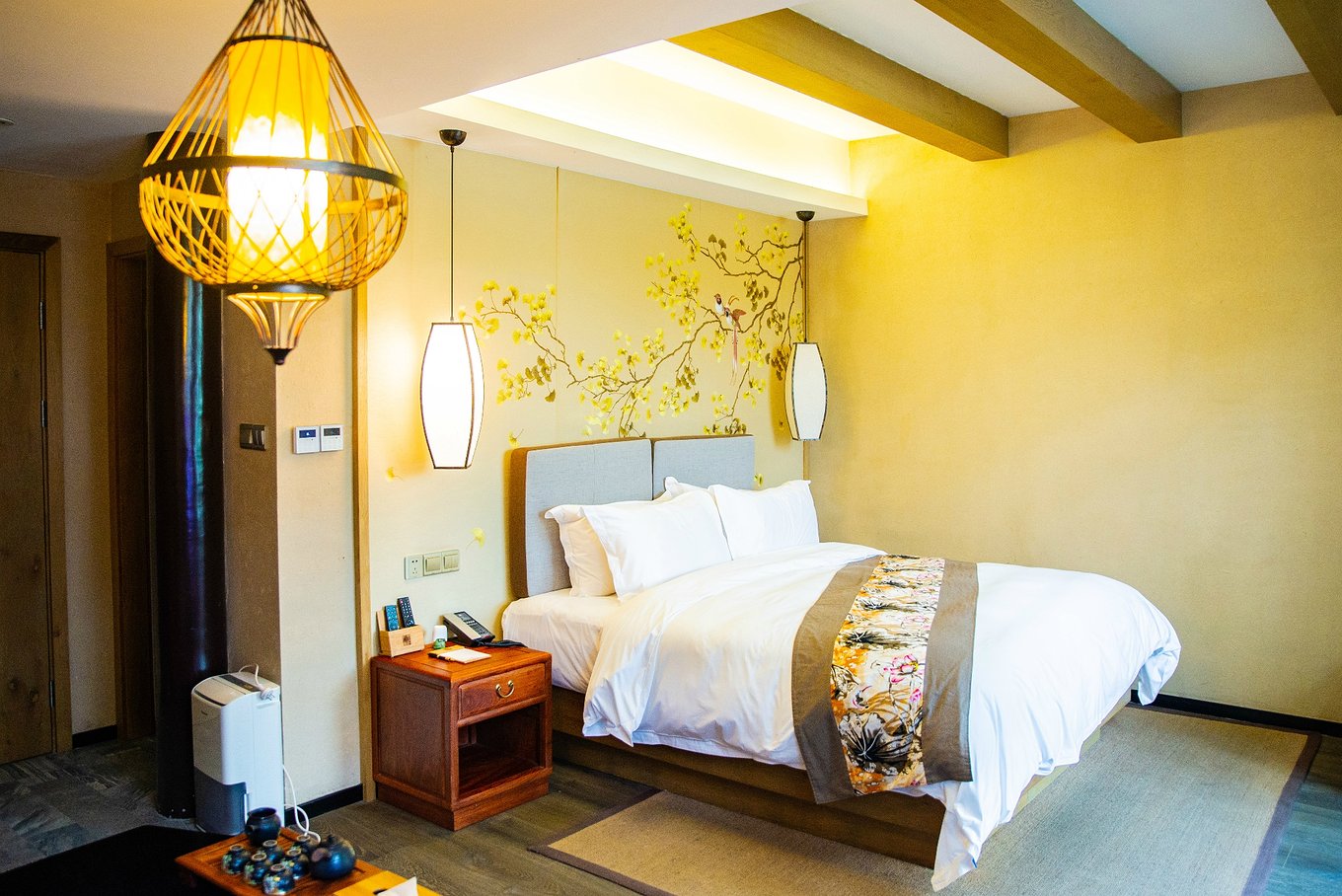 住进这三家西湖边的精致酒店，远离城市喧嚣感受自然之美