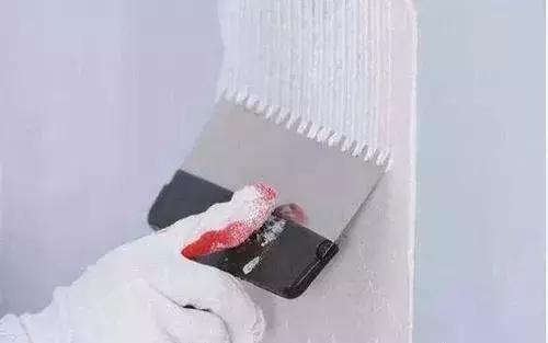 腻子粉底层粉化,腻子粉破皮脱层