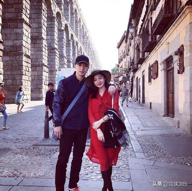 国乒冠军马龙与校花的爱情,马龙夺冠妻子