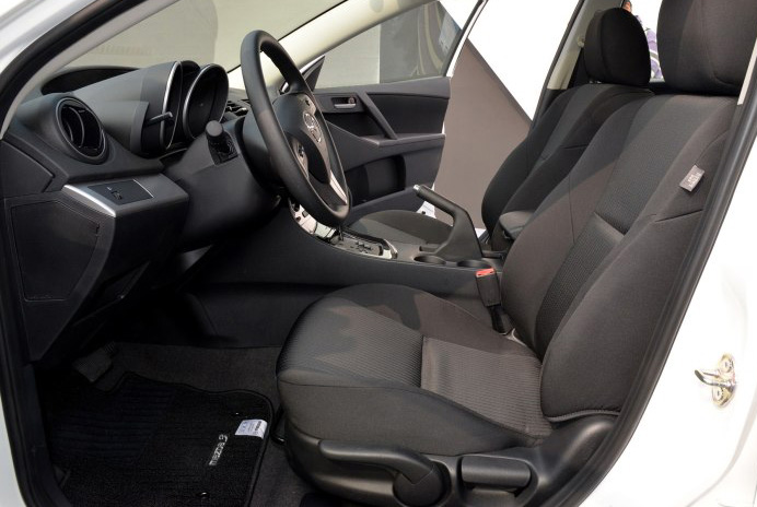 10款马自达3怎么样,长安仿马自达3星骋