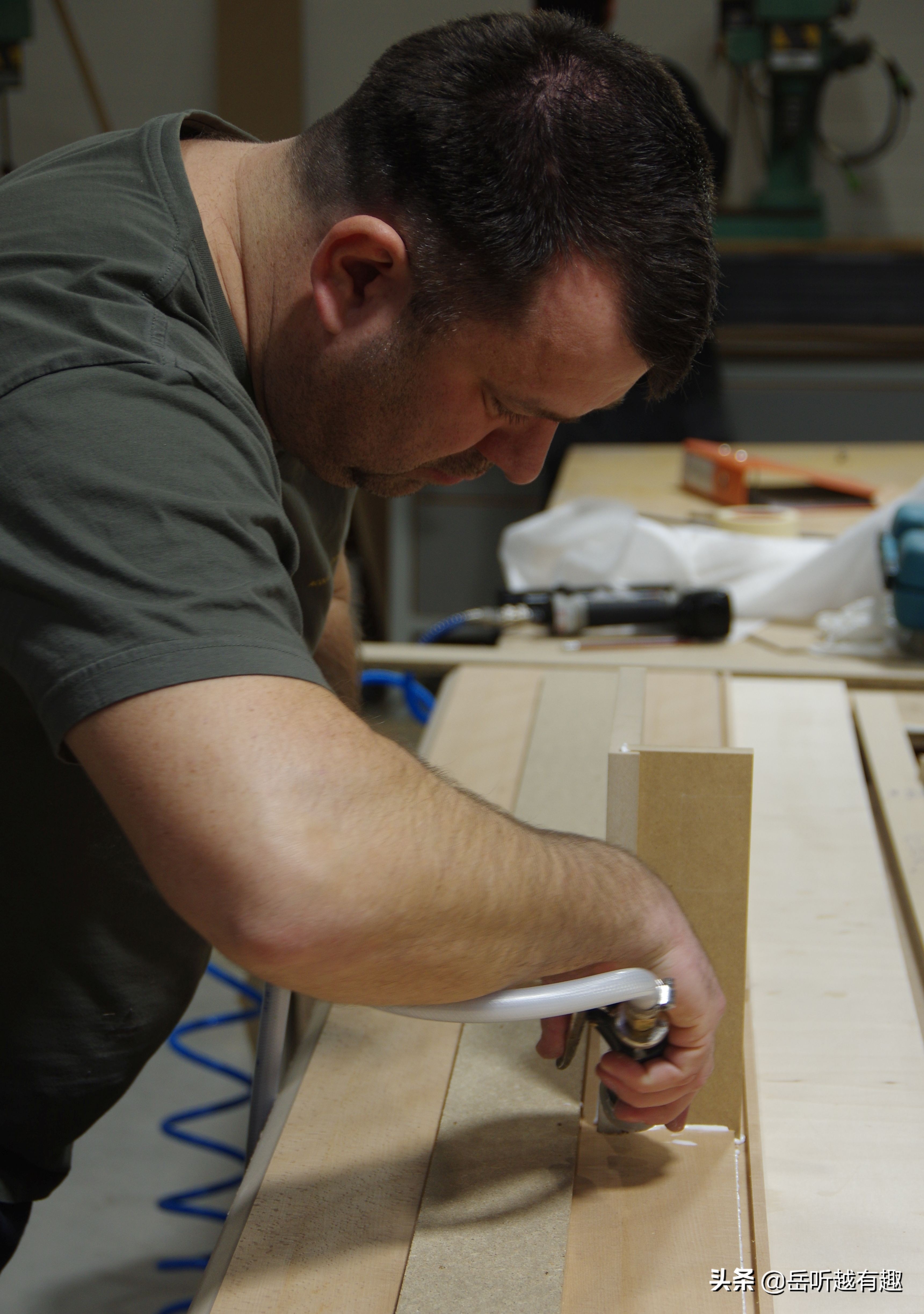 鎵嬪伐涔嬬編瑙嗛,鎹峰厠acoustique闊崇