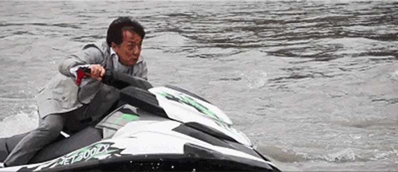 年轻的成龙有多能打,66岁的成龙还会武功吗