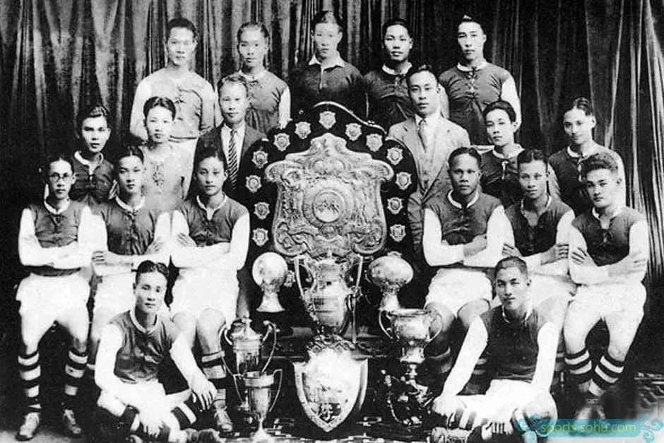 世界公认十大足球球王,跟贝利称为世界五大球王的国脚