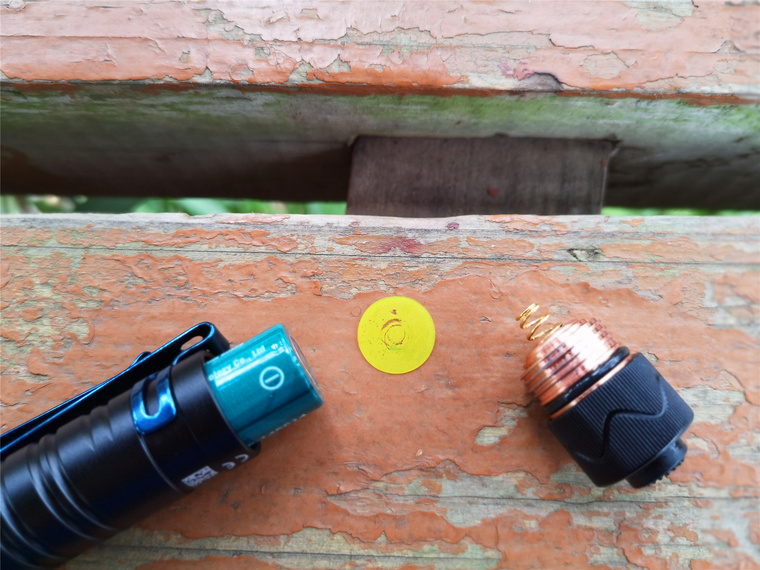 olight傲雷baldrs小型强光战术手电,我就是与众不同女声完整版