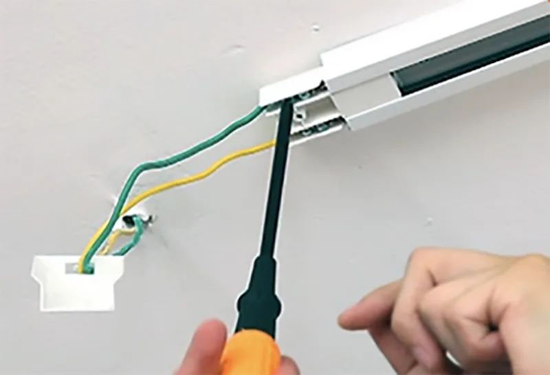 卧室灯怎样亮又不刺眼,卧室灯光太亮的害处