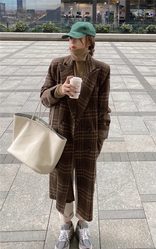 小个子女生如何挑选大衣衣长,小个子女人大衣怎么搭配才洋气