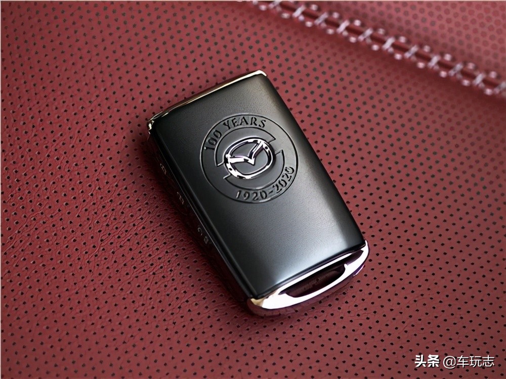 试驾马自达cx-42019款,马自达CX9汽车试驾