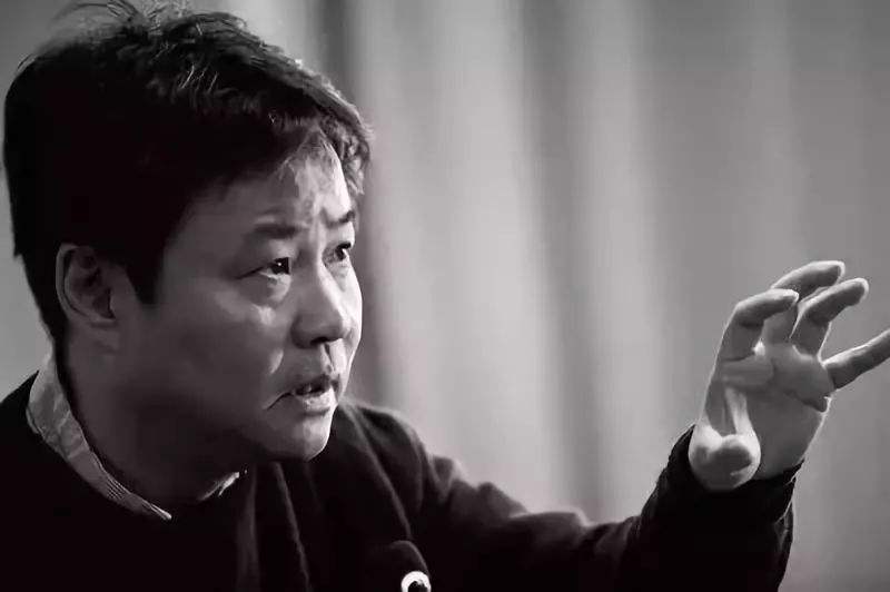 新文学有两个重要的文学词汇，一个是先锋，一个是寻根