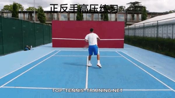 网球练习单人打墙,疫情期间想打球