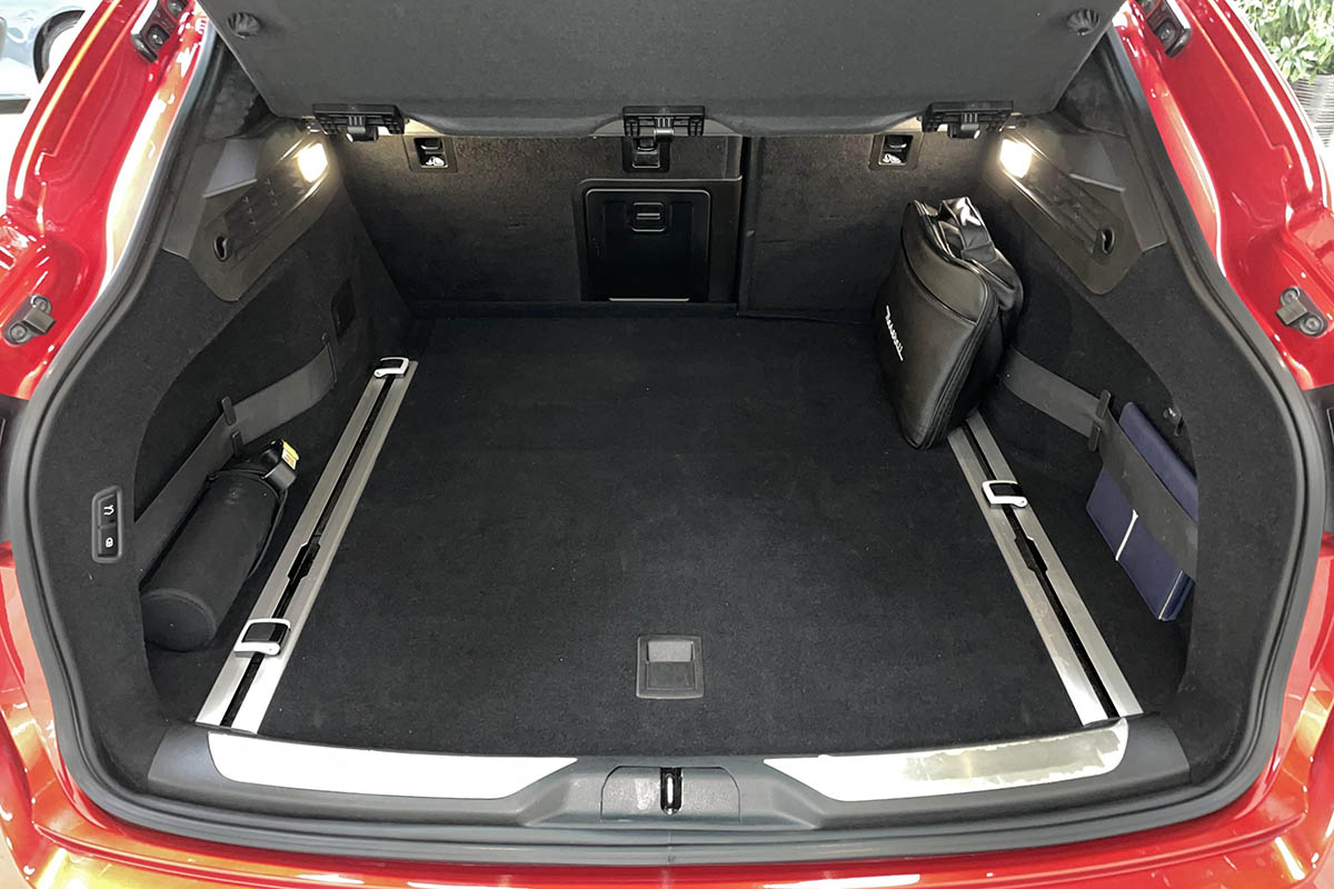 莱万特检测通病,全新莱万特检测发现全车喷漆