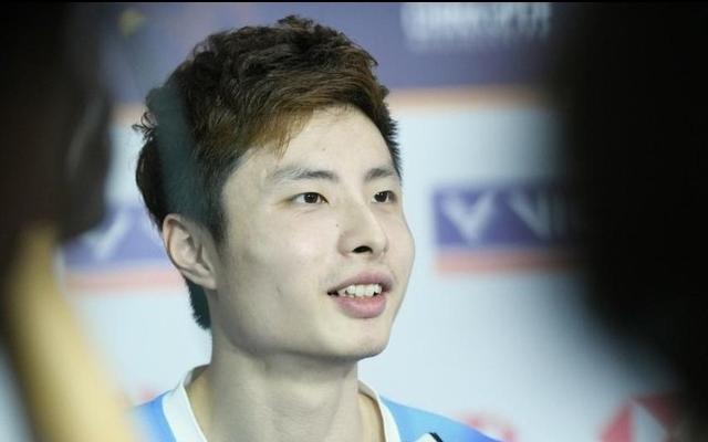 石宇奇打董新尧,世锦赛石宇奇vs桃田贤斗