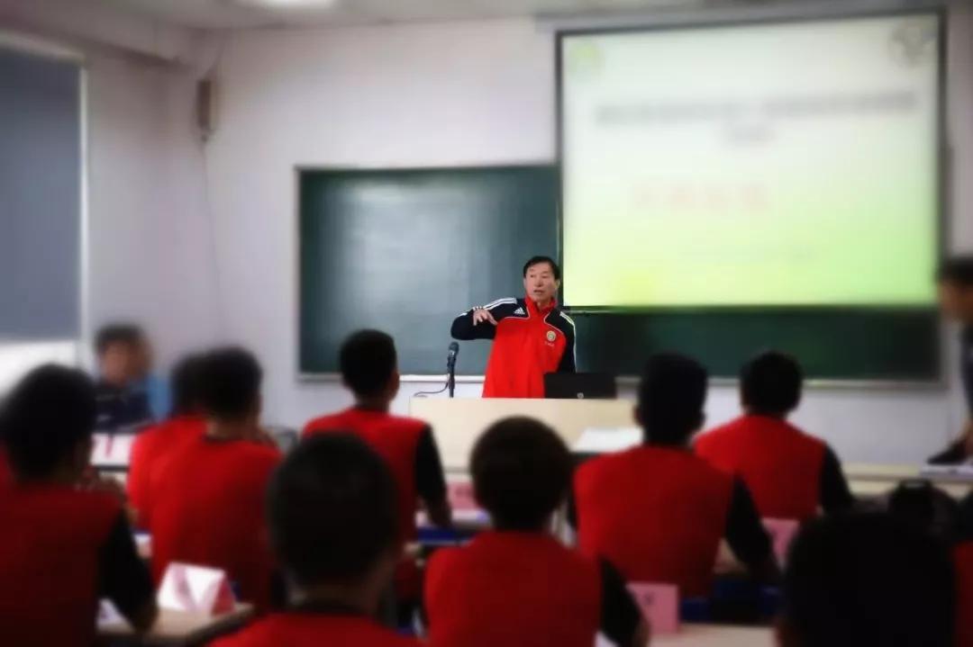 中国足球青训著名人物,中国足球青训教父级人物