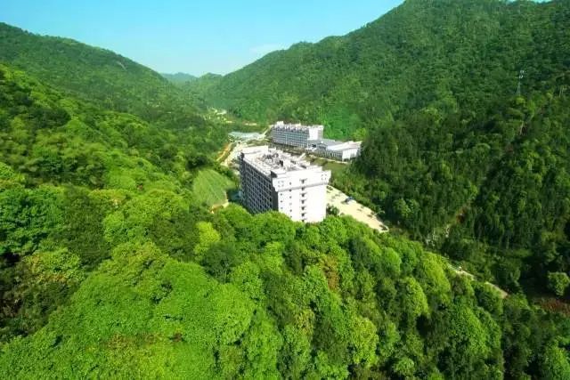 韶关云天海温泉推荐,韶关新丰云天海温泉酒店介绍